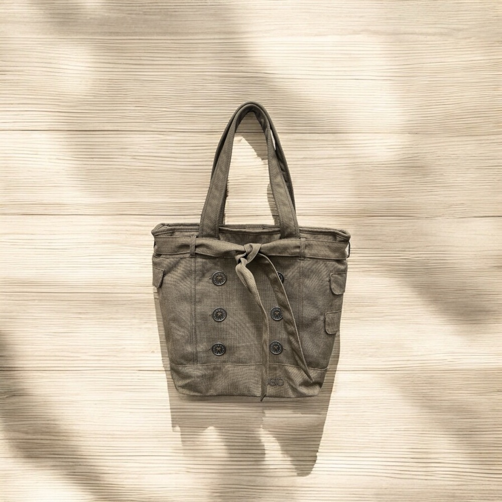OGIO HAMPTONS WOMENS’ Brown canvas PREMIERE Tote (retail >$200)